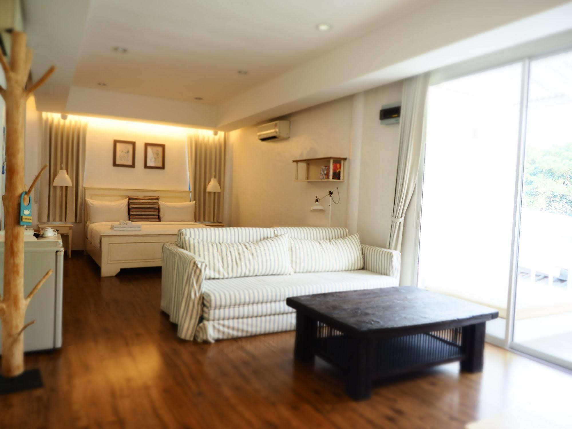 Costa Village Pool Villa Jomtien Beach Εξωτερικό φωτογραφία